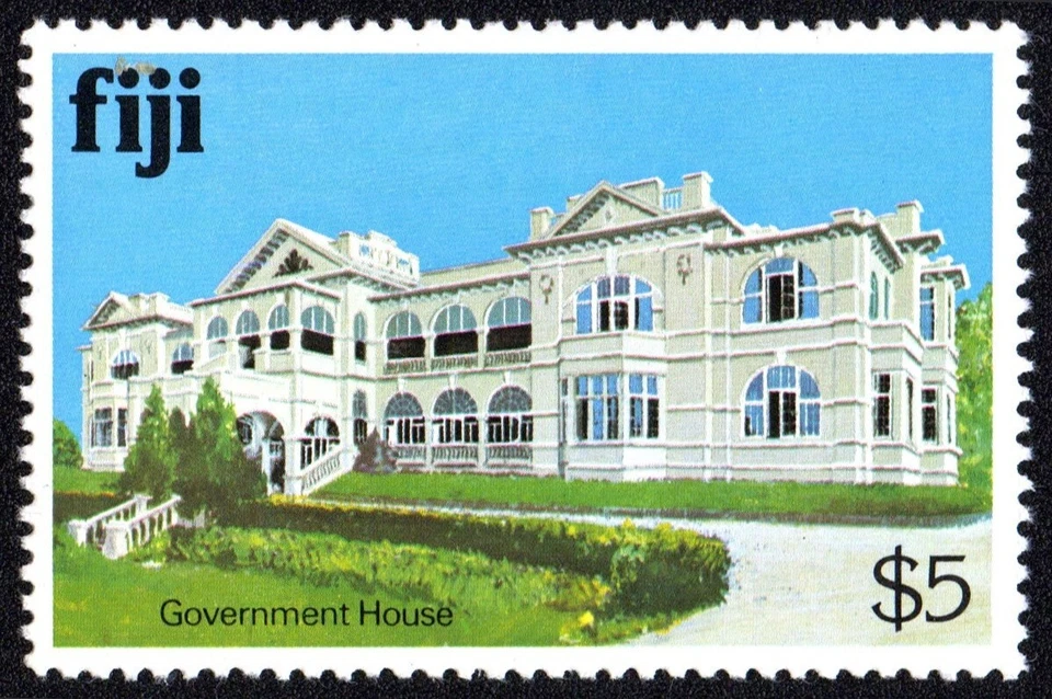Estampillas definitivas W0420 FIJI 1979: casa de gobierno $5 MNH Foto 1 de 1