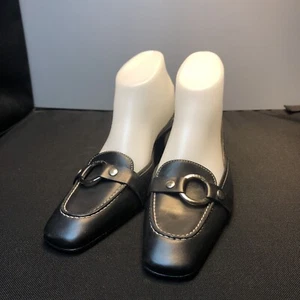 Usado en excelente estado Coach Sheri negro lea. ZAPATOS DE SALÓN ESTILO MOCASÍN MULAS TACONES DE GATITO - Imagen 1 de 12