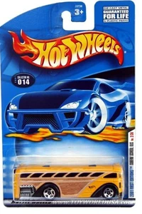 2001 Hot Wheels #014 First Edition Surfin' School Bus - Picture 1 of 1