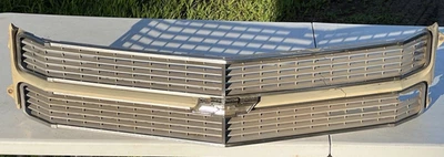 Chevrolet Chevelle 1970 molduras de acero inoxidable 3958326 con parrilla como está 3958326 Foto 1 de 4