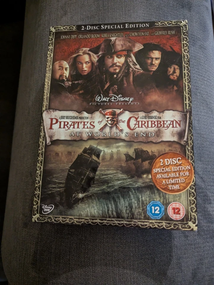 PIRATES OF THE CARIBBEAN - AT WORLDS END DVD - 2 DVD SET - JOHNNY DEPP- FREEPOST - Image 1 of 1