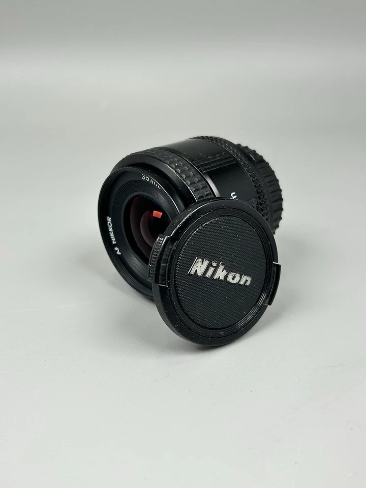 Lente gran angular Nikon AF Nikkor 35 mm f/2 Prime montaje FX DX F - Excelente estado Foto 1 de 4