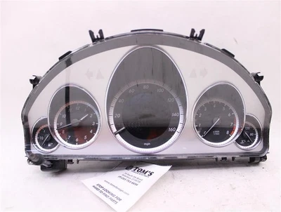 Used Speedometer Gauge fits: 2013 Mercedes-benz Mercedes e-class 212 Type Sdn E3 Foto 1 de 4