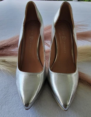 Tacones cerrados Chinese Laundry Los Angeles talla 7,5 o talla 38 Foto 1 de 4