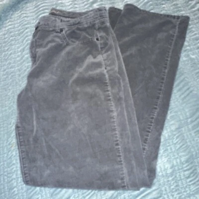 Old Navy The Sweetheart Women 14 Long corduroy pants Classic Rise Boot Cut pants - Image 1 of 4