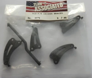 Team Associated TC3 F/R Chassis Braces NEW 3879 - Picture 1 of 1