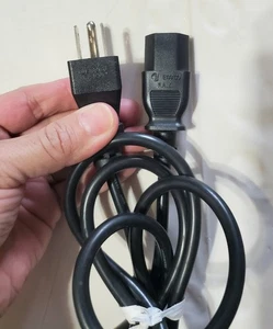 SA E199130 F.A.1-02 10A 125V Netzkabel gebraucht - Bild 1 von 5