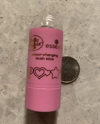 New essence Polly Pocket colour-changing blush stick 01 Here Comes the Fun! - Image 1 of 3