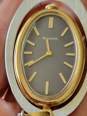 Reloj colgante Bulova 17j 1977 vintage movimiento suizo Alemania Occidental funciona mecánico Foto 1 de 4
