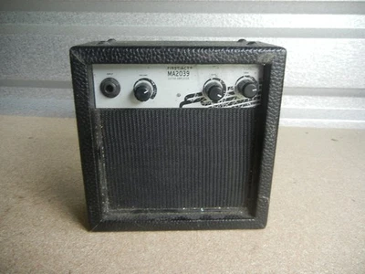 First Act MA2039 Guitar Amplifier Portable Battery Operated NO Power Cord USED - Image 1 of 3