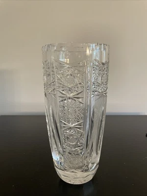 "Florero de cristal de 7"" bohemio checo corte a mano florero de encaje reina / comprado checo 1973". Foto 1 de 4