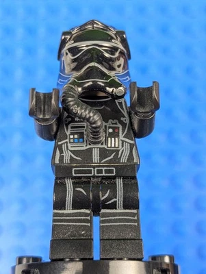 Lego Star Wars: First Order TIE Fighter Pilot, Two White Lines sw0672 Set 75101 - Image 1 of 4
