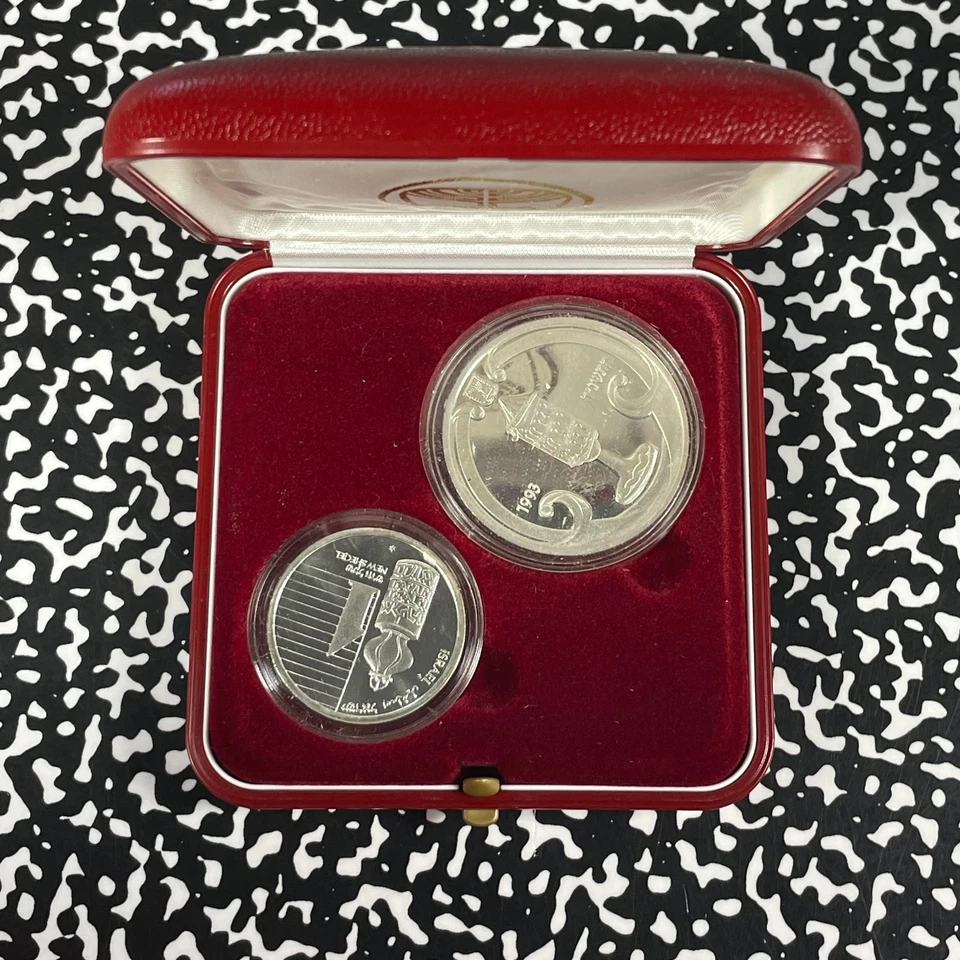 1993 Israel 2x Coin Proof Set Lot#B2921 Silver! With Case & C.O.A. - Image 1 of 4