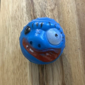 Madballs KO Mini Monster Blown Hollow Plastic Ball Gumball Prize Vintage 1980s - Picture 1 of 4