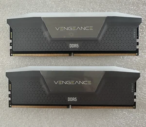 Corsair Vengeance 32GB DDR5 6000MHz CL40 1.35V Desktop Memory RAM CMK32GX5M2B600 - Picture 1 of 1