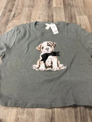 NUEVO CON ETIQUETAS Camisa Tilly’s Full Tilt Perro Con Lazo XXL PRECIO DE VENTA SUGERIDO POR EL FABRICANTE $23 Foto 1 de 4