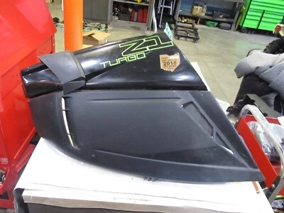 Painel lateral esquerdo 2011 Arctic Cat F6 F8 Z1 turbo Sno Pro Twin Spar - Imagem 1 de 4