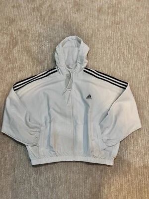 Jaqueta Adidas Feminina Essentials 3 Listras Tecido Quebra-Vento GG Preta Branca LEIA - Imagem 1 de 4