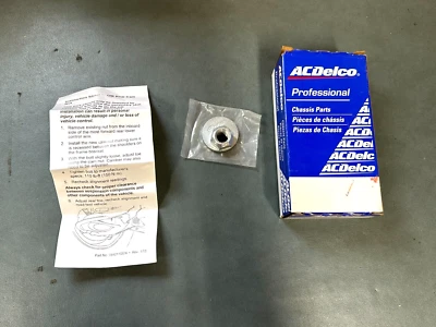 GM OEM NOS 88875248 Rear Lower Camber Cam Nut Chevrolet Equinox LT 2005-2008 - Image 1 of 2