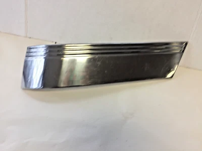 Nuevo de Lote Antiguo 1951 Oldsmobile 88 protector de marco o moldura lateral GM OEM Foto 1 de 4