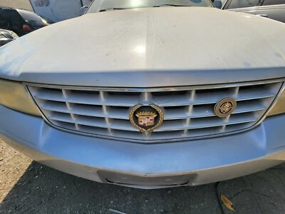 1999 2000 2001 2002 2003 2004  CADILLAC SEVILLE GRILLE SILVER - Image 1 of 2