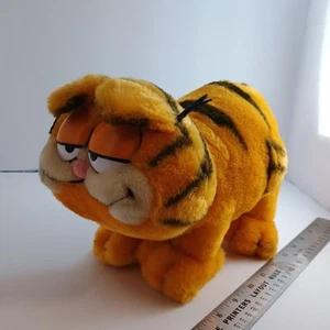 Garfield Standing On All Four Legs 1978, 1981 Fun Farm Vintage Plush Cat 11" - Picture 1 of 10