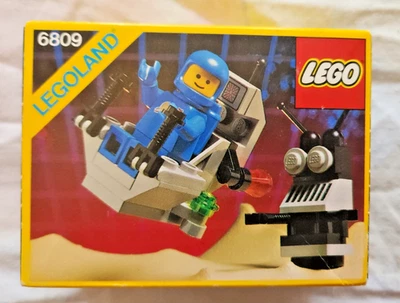 Lego Space 6809 XT-5 and Droid (1987) NISB - Image 1 of 4