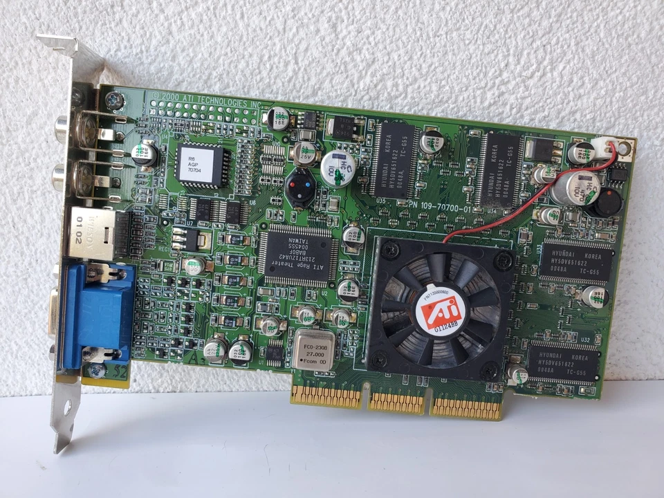 ATI R6 Rage Theater DDRF SD64MB  AGP Graphics Card - Image 1 of 4