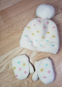 Gap Baby 0-6M RARE cotton ivory popcorn swiss dots pom beanie hat & mittens  - Picture 1 of 5