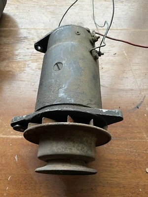 WILLYS JEEP GENERATOR. INCLUDES SHIPPING. - Image 1 of 4