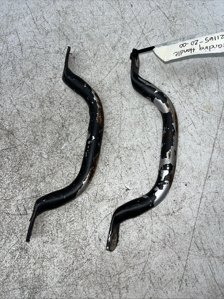 Yamaha XT225 1996 manija de pie marco soporte manija de pasajero 21165-20-00 Foto 1 de 4