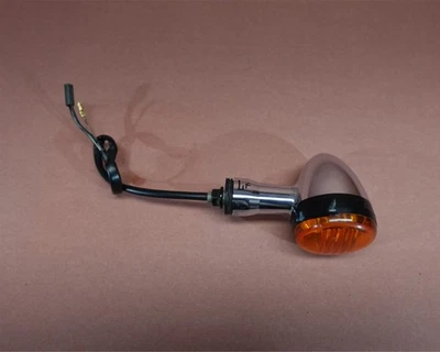 2005-2009 SUZUKI BOULEVARD C50 VL800 Front Left Turn Signal - Image 1 of 4