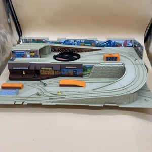 Vintage Mattel Hot Wheels Sto and Go Railroad Freight Yard Playset 1983 - Picture 1 of 24