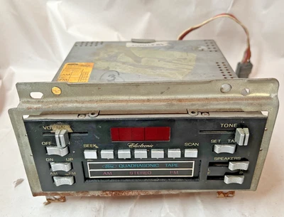 Lincoln Mark V 1979 AM/FM estéreo electrónico radio cuadrasónica de 8 pistas Foto 1 de 4