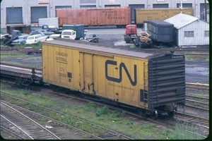 C.N. Mechanical Reefer # 231000 '1967' @ Boston,MA. ORIGINAL 35MM color slide - Picture 1 of 1