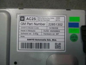 HOLDEN CRUZE STEREO/HEAD UNIT DISPLAY UNIT, SAT NAV TYPE, JH, 03/11-01/17 11 12 - Picture 1 of 3