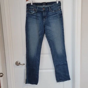 Lucky Brand Jeans Women's Size 12/31 R Sweet Straight Medium Wash Blue EUC - Picture 1 of 12