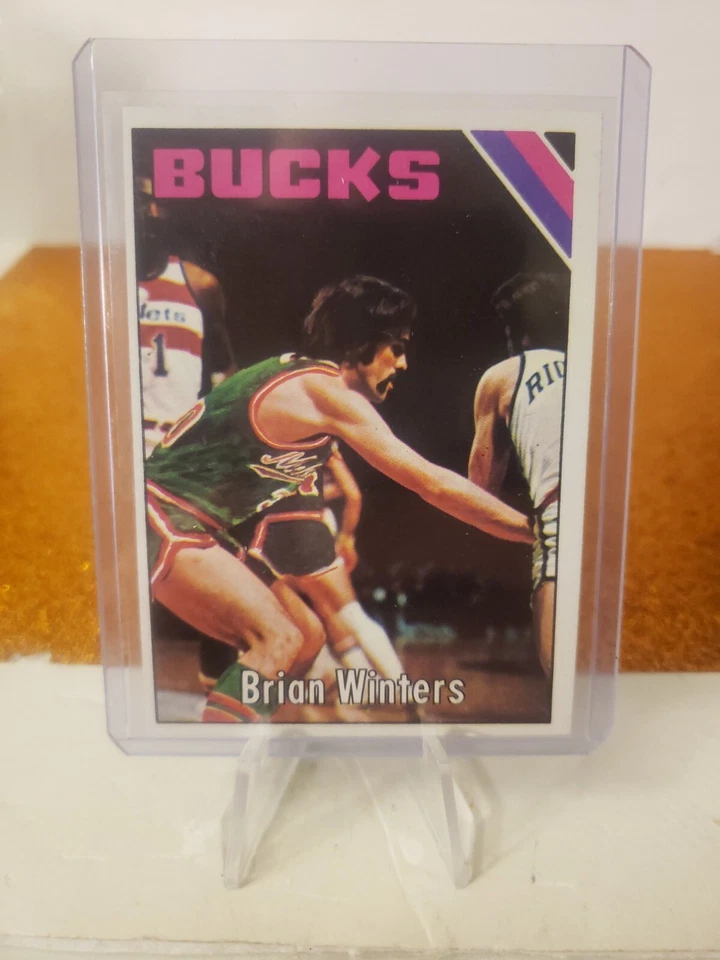 1975 Topps Brian Winters rookie basketball card #143 Milwaukee Bucks  - Image 1 of 2