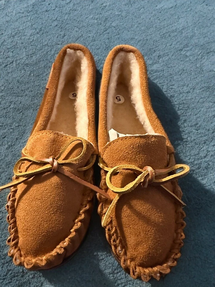 Alpine Swiss Sabine Mujer Gamuza Piel de Oveja Mocasín Zapatillas Casa Zapatos Sin Cordones Foto 1 de 4