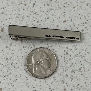 Vintage ANA All Nippon Airways Silver Tone Tie Bar Clip #51423 - Picture 1 of 4