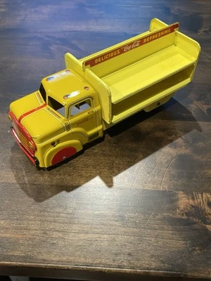 Camión de reparto Coca-Cola vintage de acero Marx de los años 50 #21 carro de mano Coca-Cola Foto 1 de 4