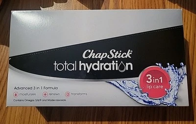 ChapStick Hidratación Total 3IN1 Cuidado Labial Calmante Oasis Sin Tintar (Paquete de 12) Foto 1 de 4