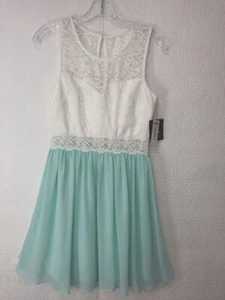 I.N. San Francisco Girls Dress, Green, Size 5 - Picture 1 of 4