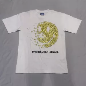 Nueva con etiquetas Camiseta Chinatown Market Smiley Producto de Internet Mediana Blanca - Imagen 1 de 9