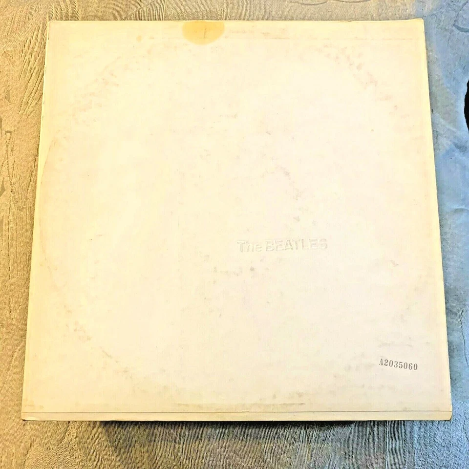 The Beatles White Album Vinyl 2LP Orig Set Nr Mint W Photos, Poster & Dgtl Copy - Image 1 of 4
