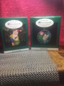 Hallmark KOC Miniatures-Rudolphs Helper and Holiday Bunny - Picture 1 of 1