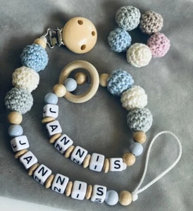 Schnullerkette & Greifling mit Namen in Set Junge Häkelperlen Blau Baby Geschenk - Bild 1 von 3