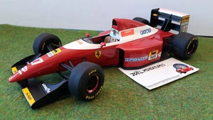 F1 FERRARI F93A 1993 # 27 J. ALESI o 1/18 MINICHAMPS formule 1 voiture miniature - Foto 1 di 7