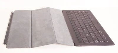 Apple Smart Keyboard for iPad Pro 1st or 2nd Gen 12.9" A1636 MJYR2LL/A - Image 1 of 4