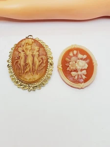 Avon Floral Bouquet Carved Resin Cameo Brooch Pin Flowers Vintage (73) - Picture 1 of 7